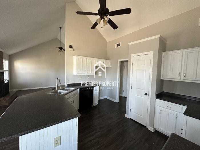 3870 Westridge Dr - Photo 3 of 12