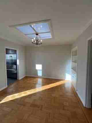 2333 Laguna Street - Photo 3 of 12