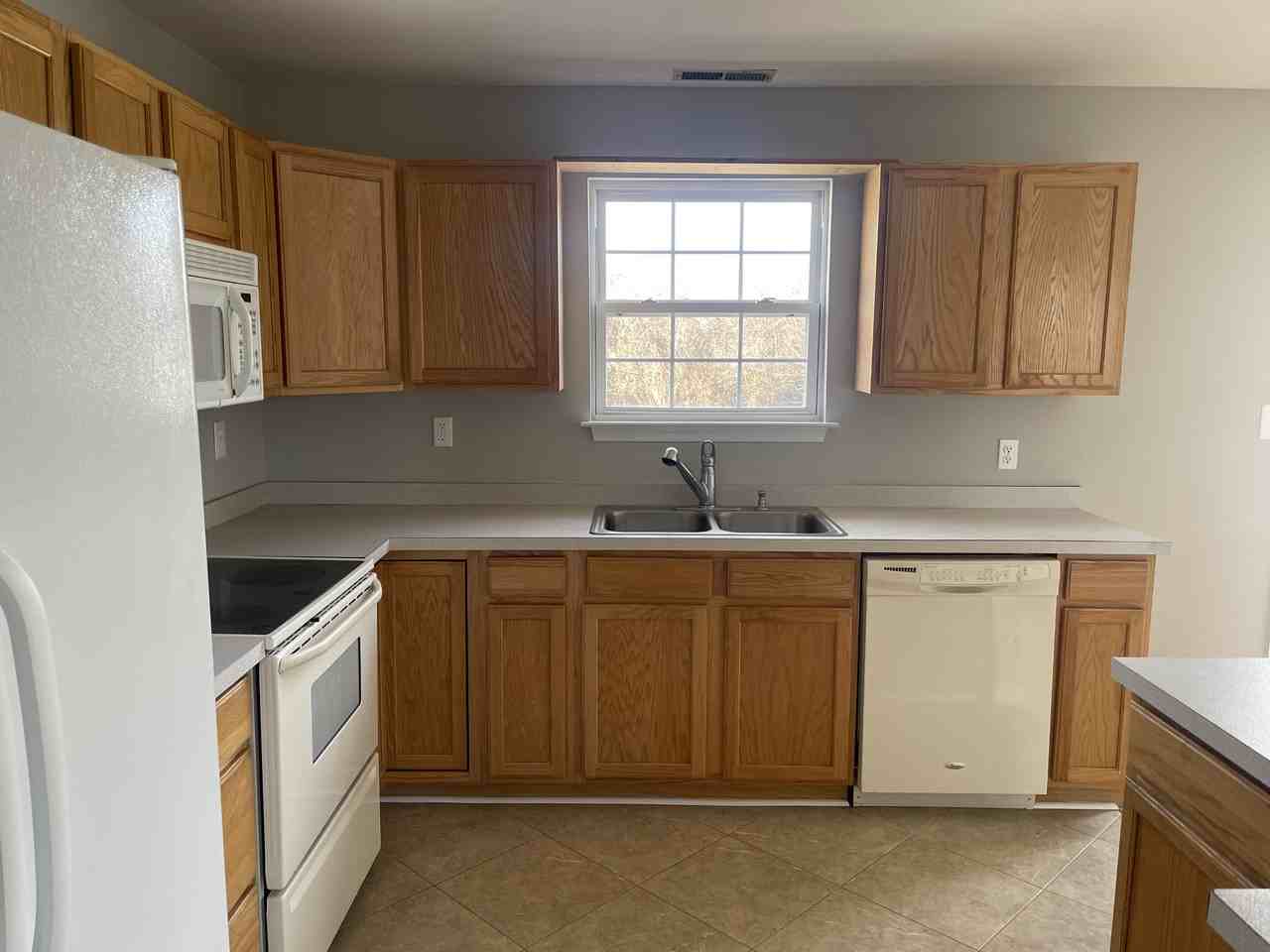 68 Hearthstone Ln #NA - Photo 3 of 19