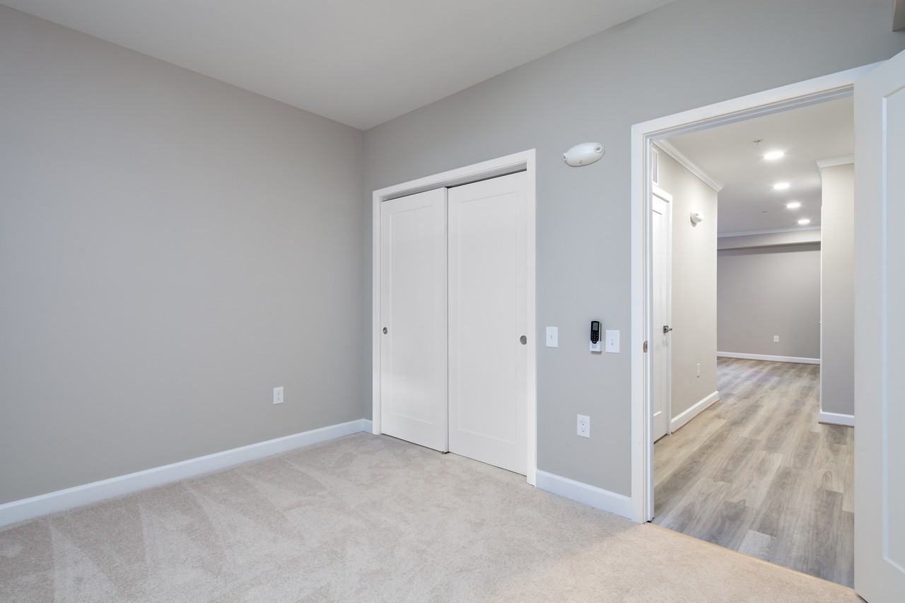 1012 Duke St #1 - Photo 7 of 8