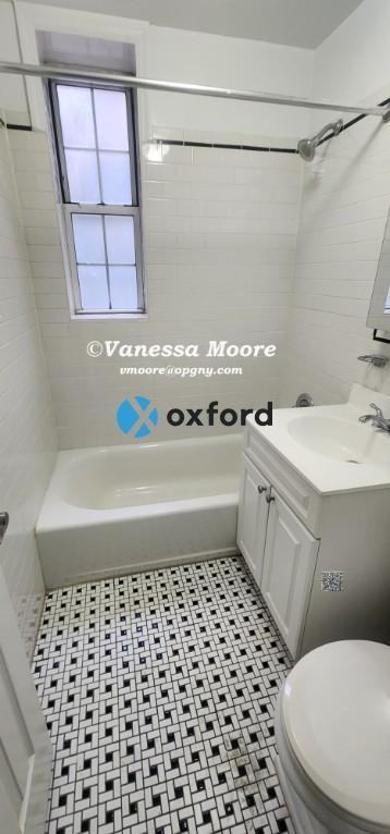 117  West 13th Street - Photo 2 of 4