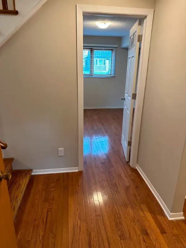 979 Falaise Road - Photo 3 of 10