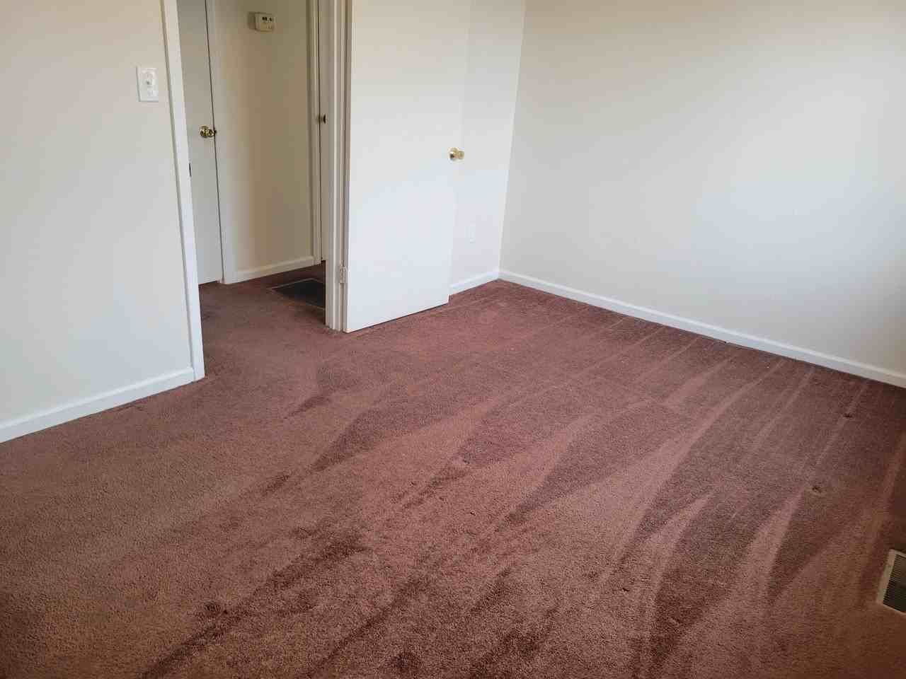 228 Summerlee Avenue #1 - Photo 4 of 25