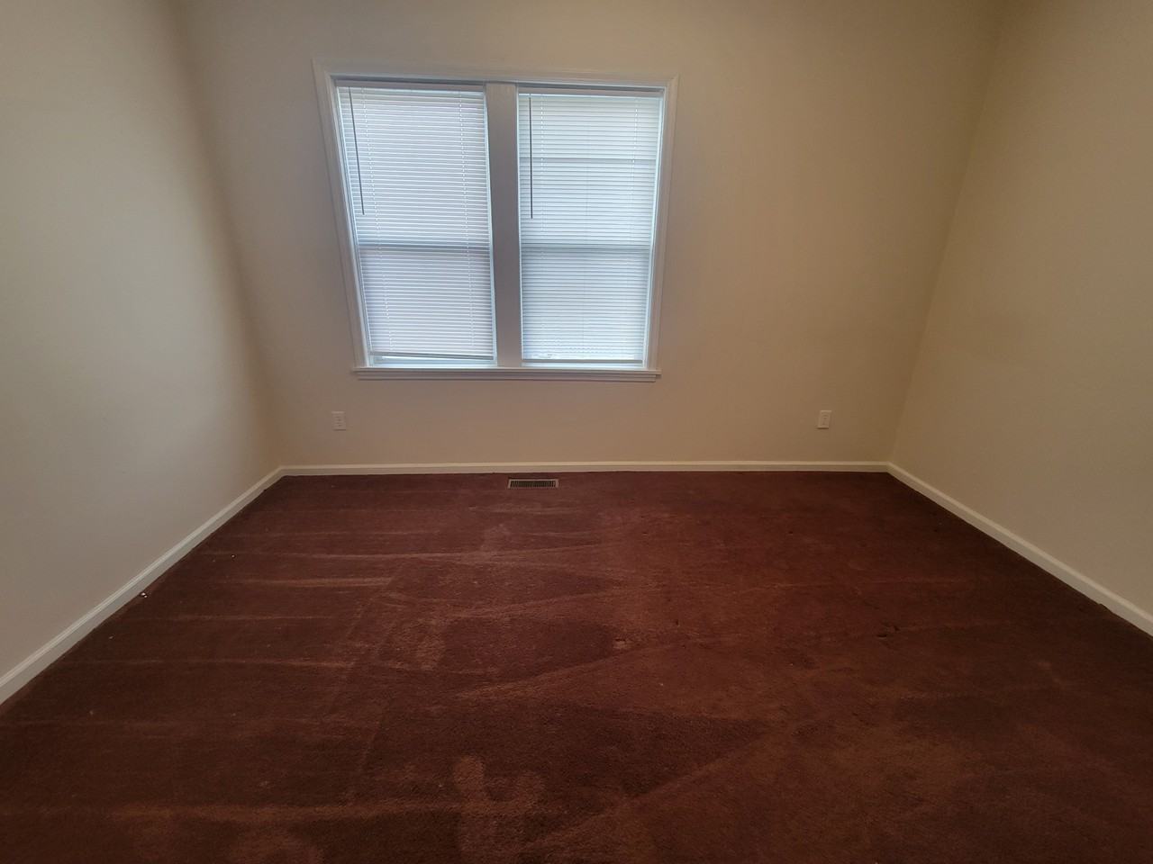 228 Summerlee Avenue #1 - Photo 5 of 25