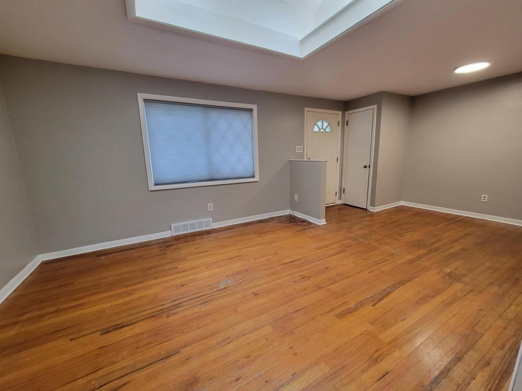 137 Rosemont Dr - Photo 6 of 40