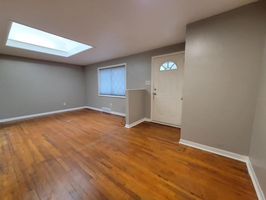 137 Rosemont Dr - Photo 7 of 40