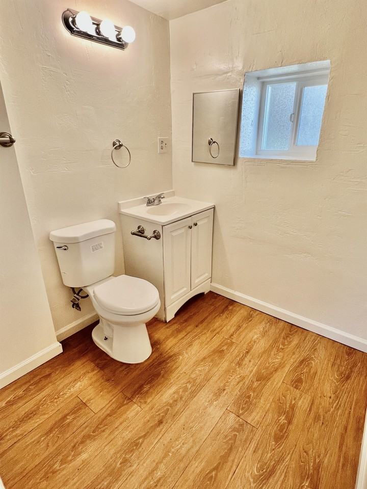 3068 Island Ave - Photo 2 of 9