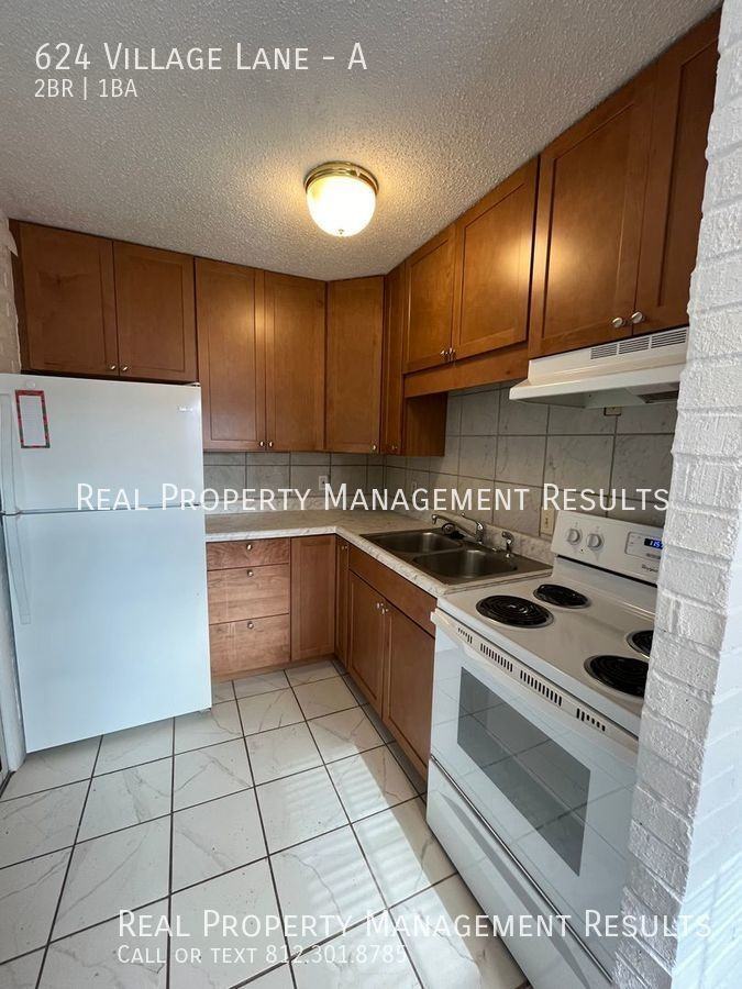 624 Village Ln #A - Photo 5 of 12