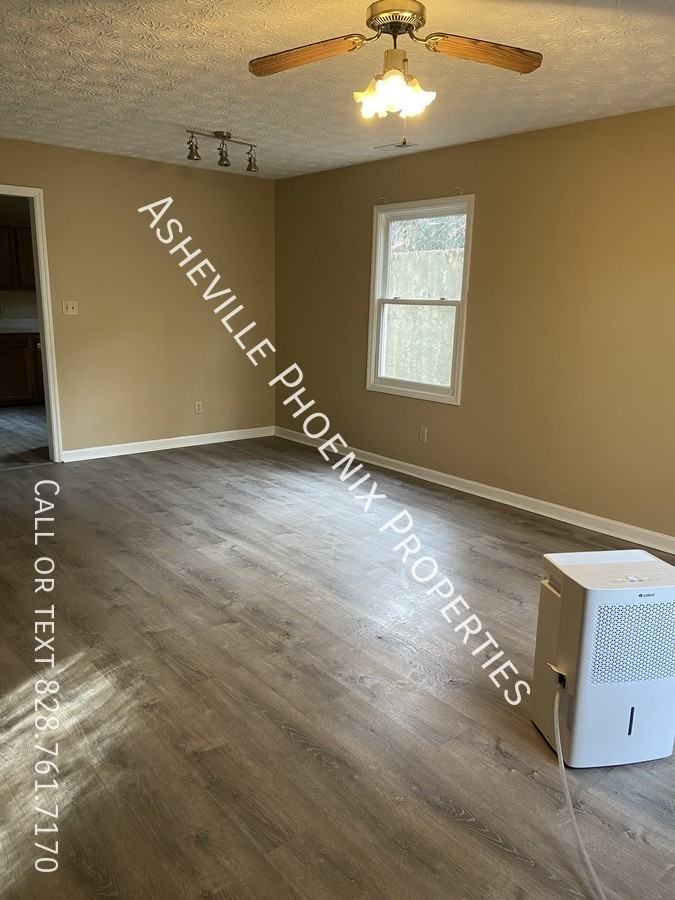 8A Mountain View Rd #A - Photo 3 of 13