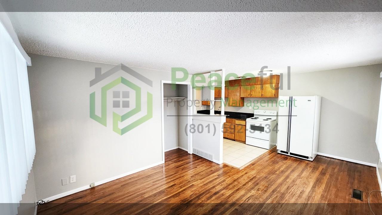 423 E 1300 S #4 - Photo 2 of 19