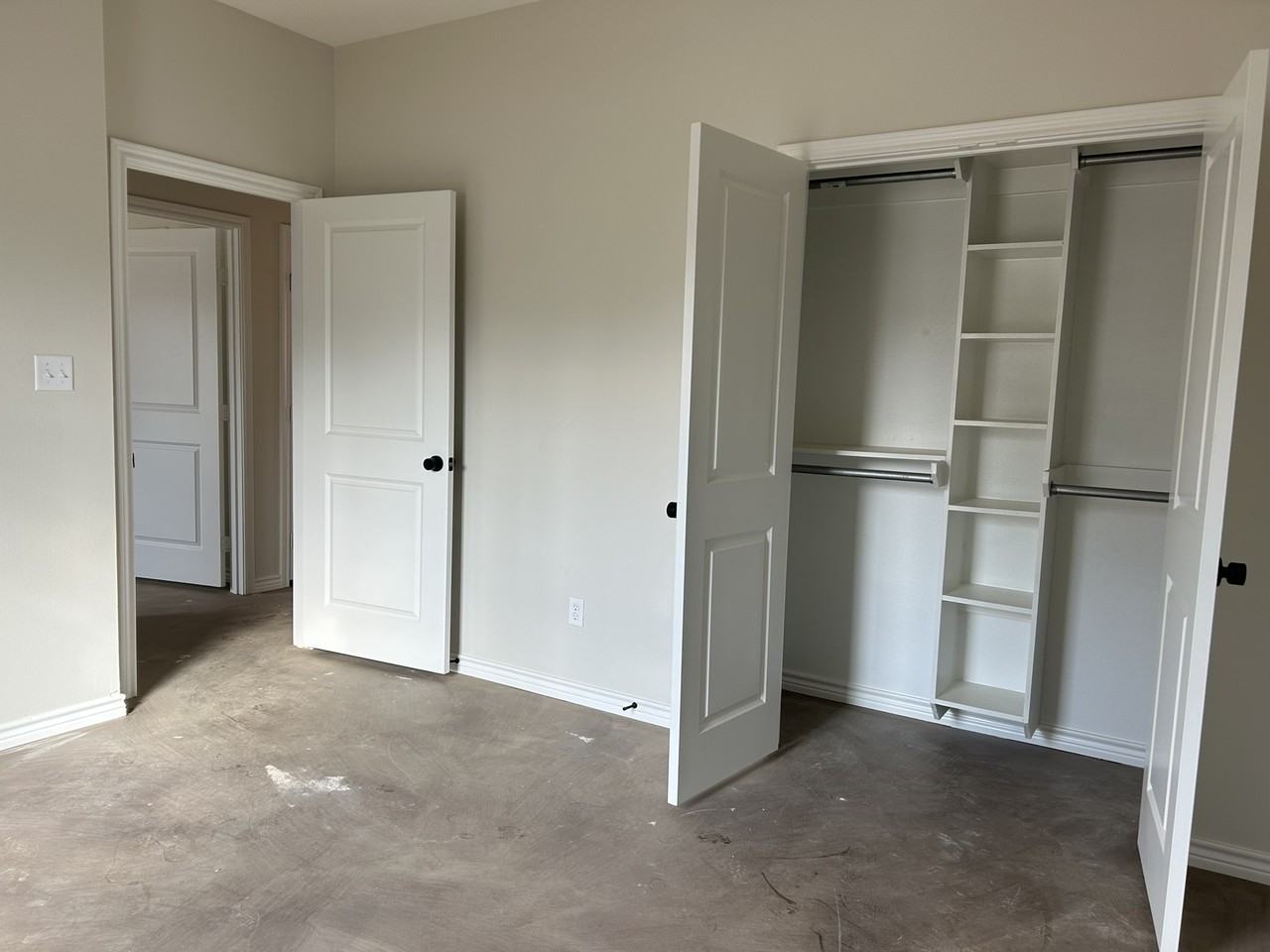 1604 County Road 149 - 4 #4 - Photo 7 of 7