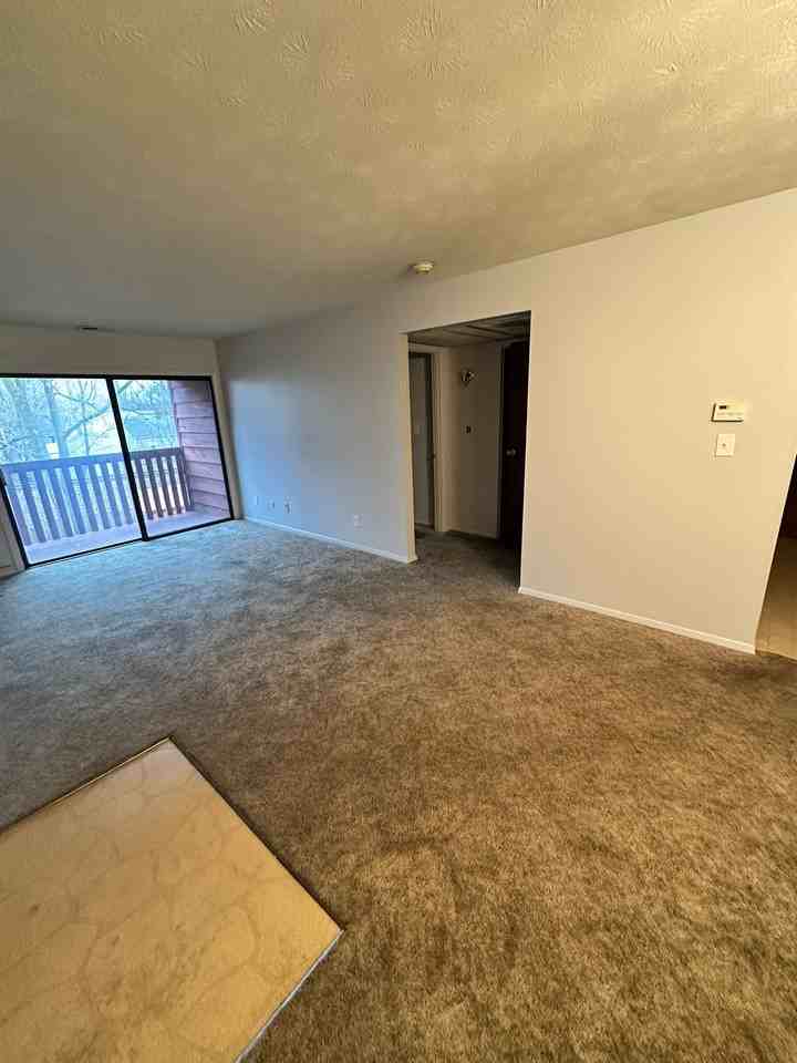 2403 West Charles Street - Photo 3 of 19