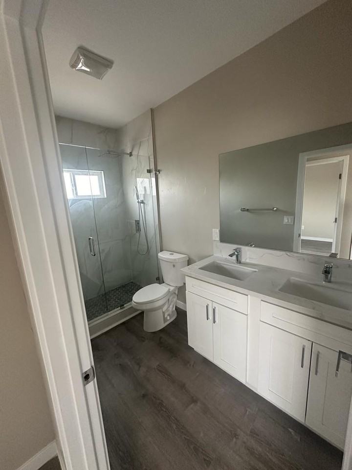 6323 Mesita Dr #1 - Photo 4 of 10