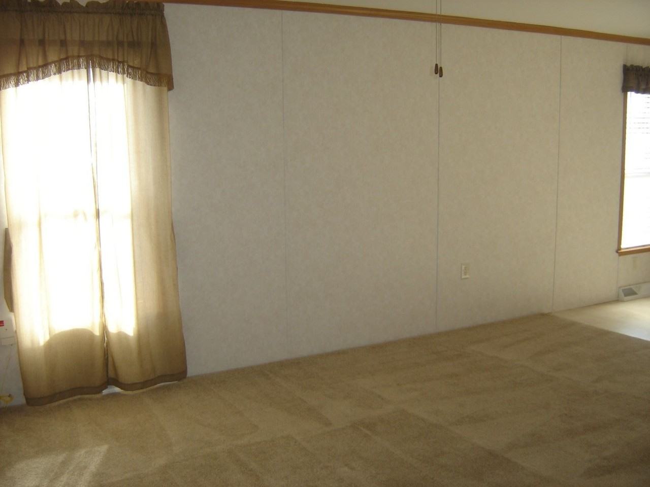 JO MAR COURT - Photo 2 of 10
