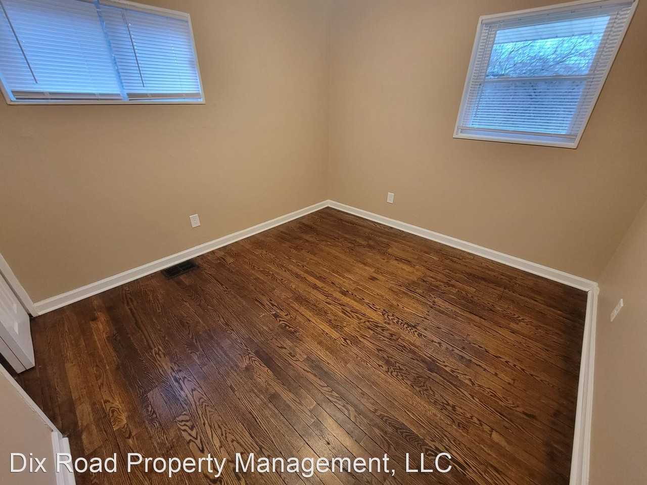 1272 Murat Ct - Photo 2 of 10