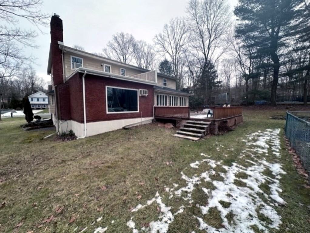 25 Brook Ln - Photo 2 of 30