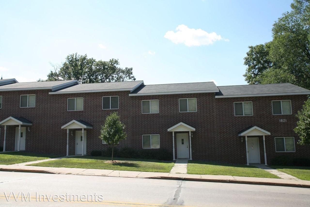 1821 S Broadway - Photo 2 of 12