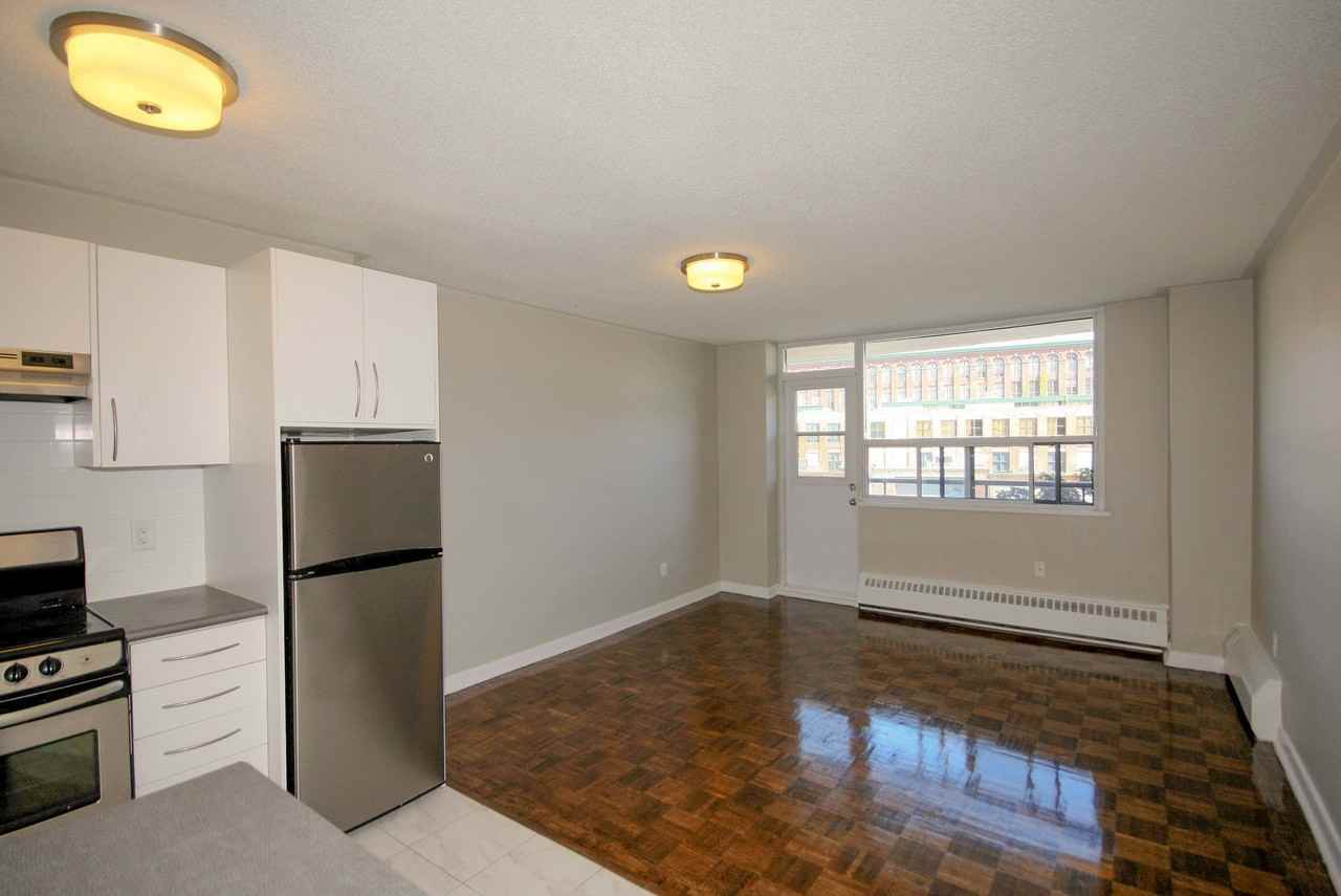 Lord Dufferin Apartments 200 Dufferin St, Toronto, ON M6K 1Z4 Zumper