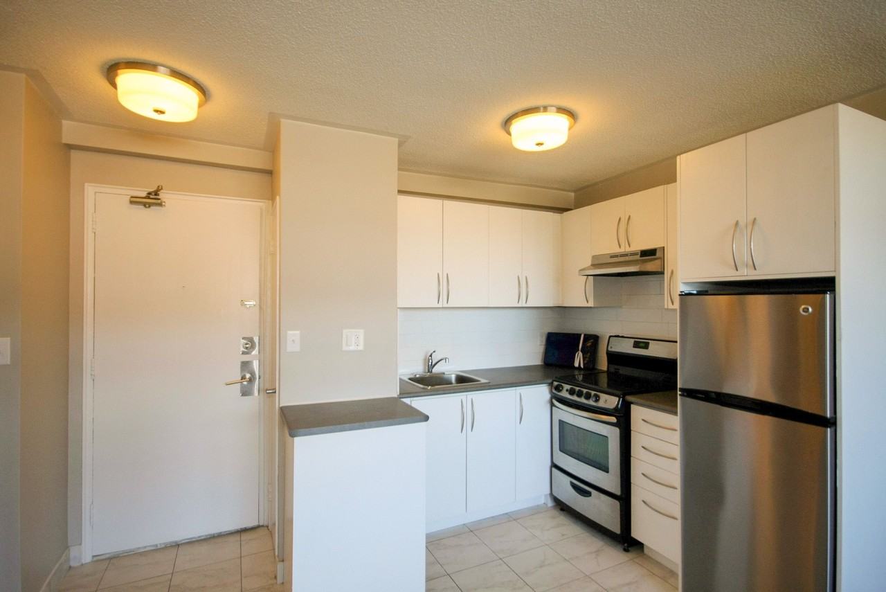 Lord Dufferin Apartments 200 Dufferin St, Toronto, ON M6K 1Z4 Zumper