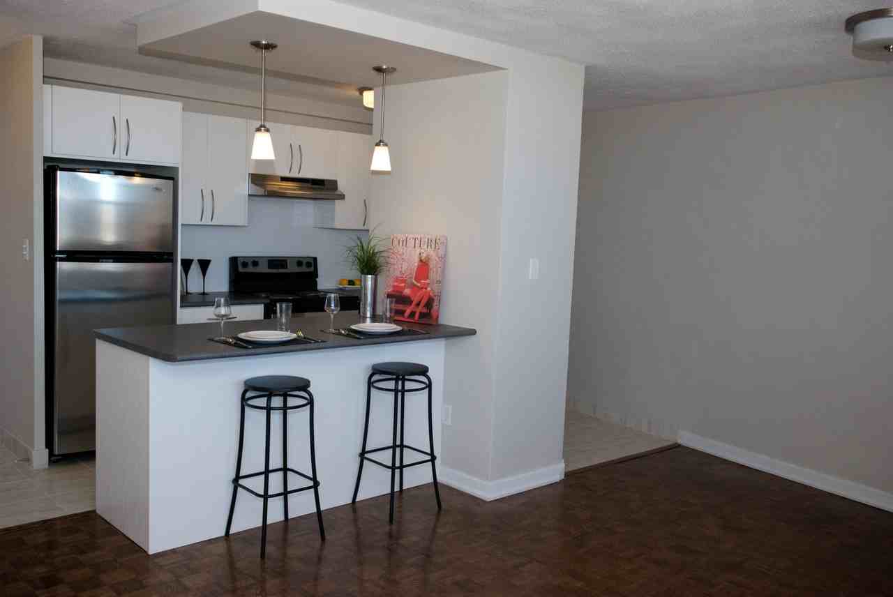 Lord Dufferin Apartments 200 Dufferin St, Toronto, ON M6K 1Z4 Zumper