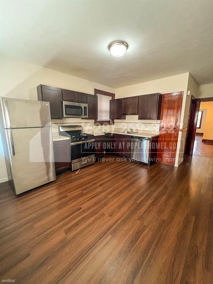 6042 Southwest Ave - Photo 2 of 10