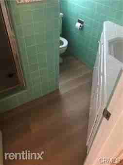 120 W Wistaria Ave - Photo 3 of 6