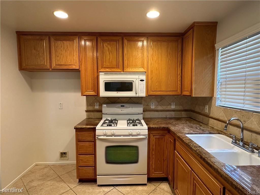 1111 Waterfall Way - Photo 2 of 11