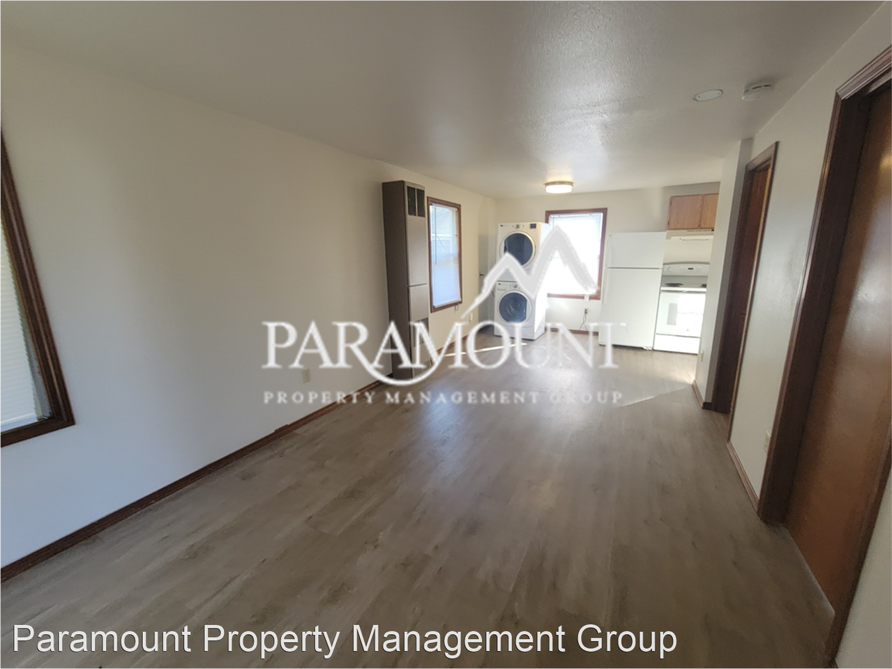 829 1/2 Dr Ml King Way - Photo 2 of 6