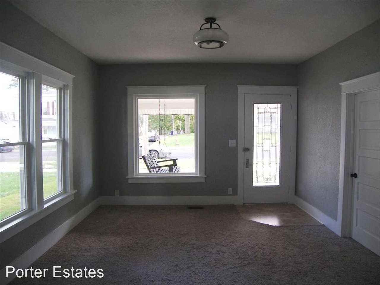 436 S Harding St - Photo 3 of 21