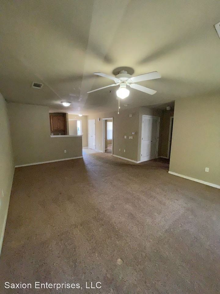 1608 Cherry Street - Photo 3 of 6