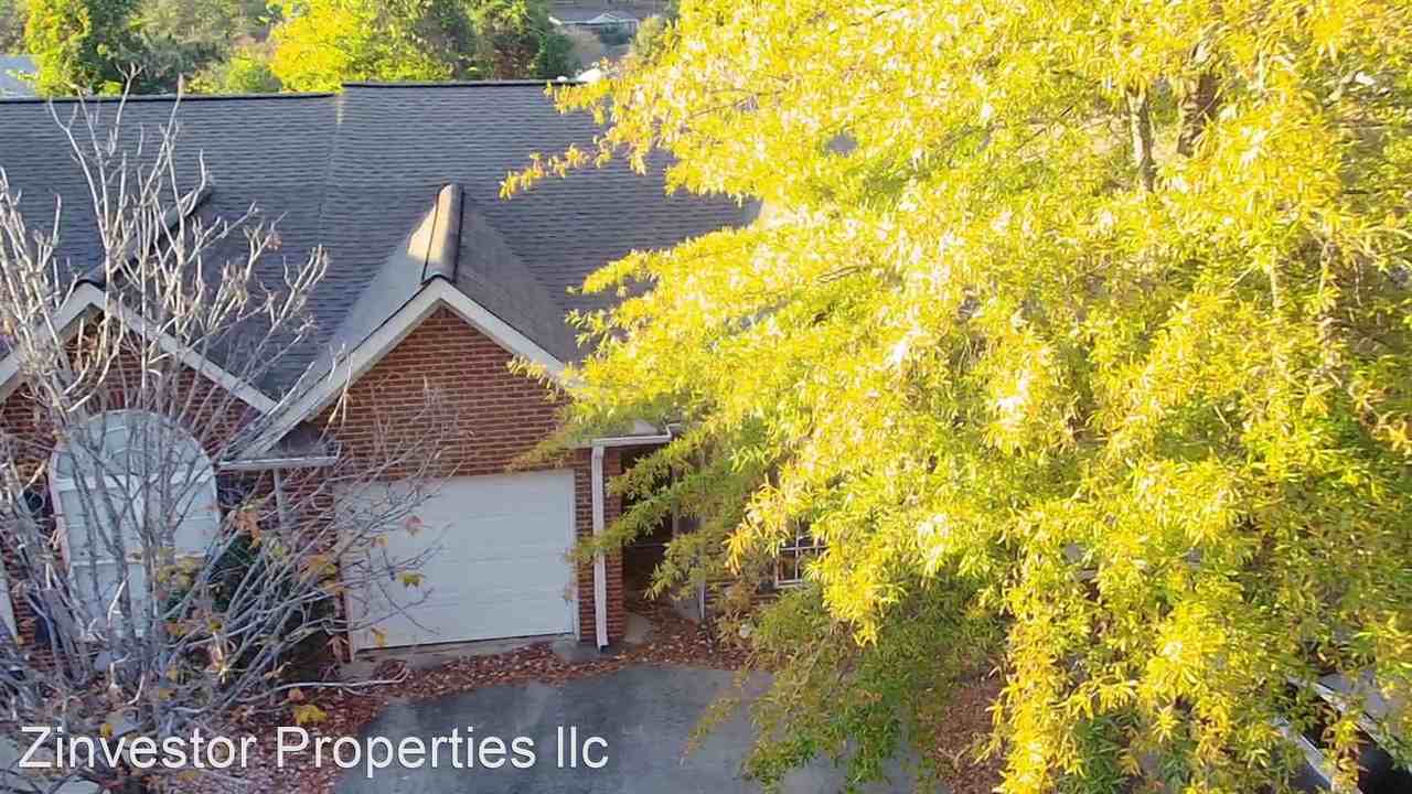 139 Hayesbury Ln - Photo 3 of 18