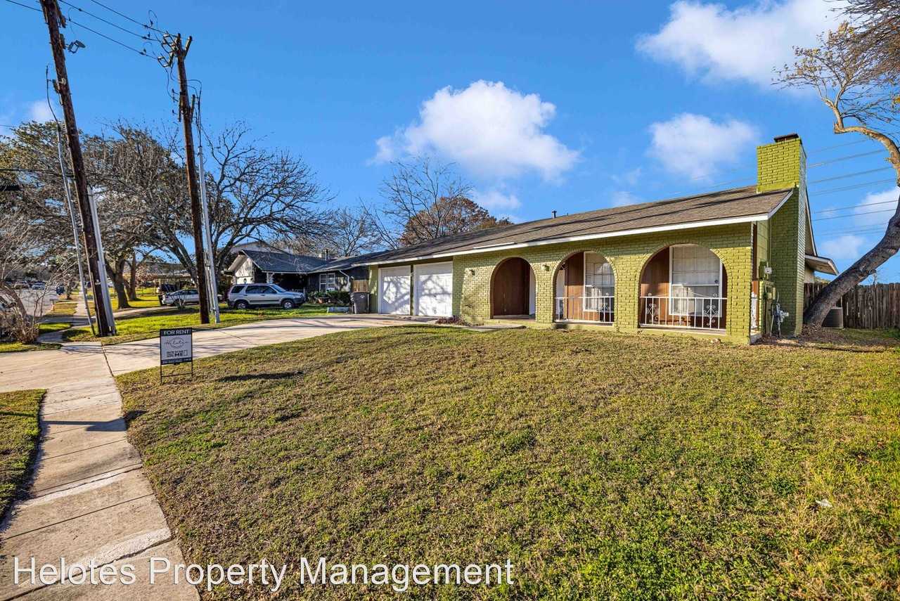 9507 Five Forks St - Photo 2 of 21