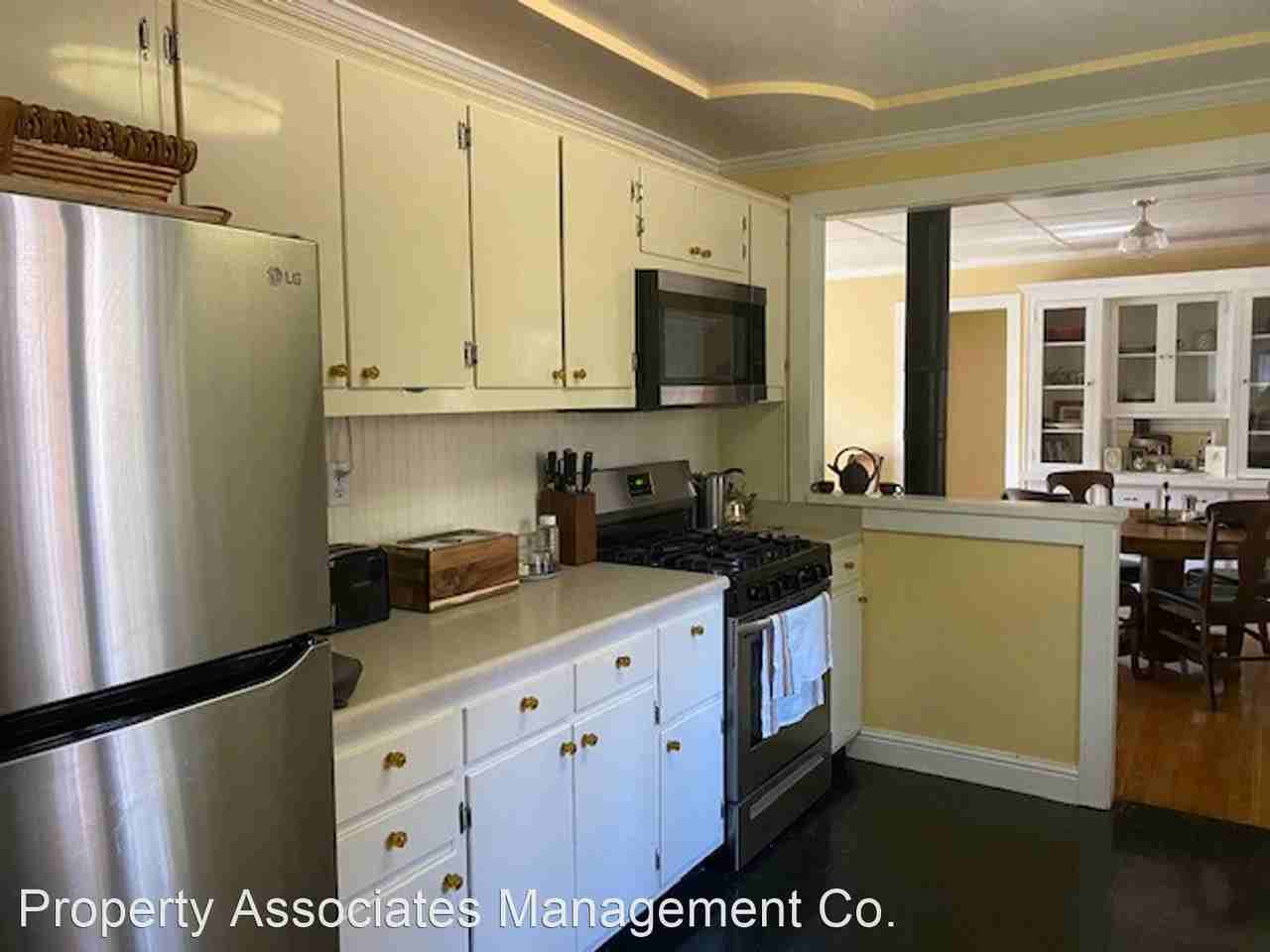 10154 Mills Rd - Photo 2 of 12