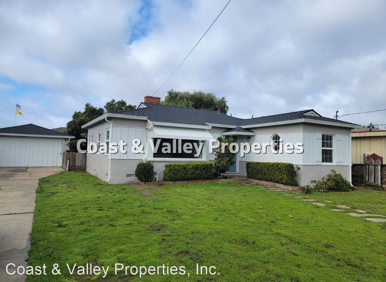 339 Noice Dr - Photo 2 of 15