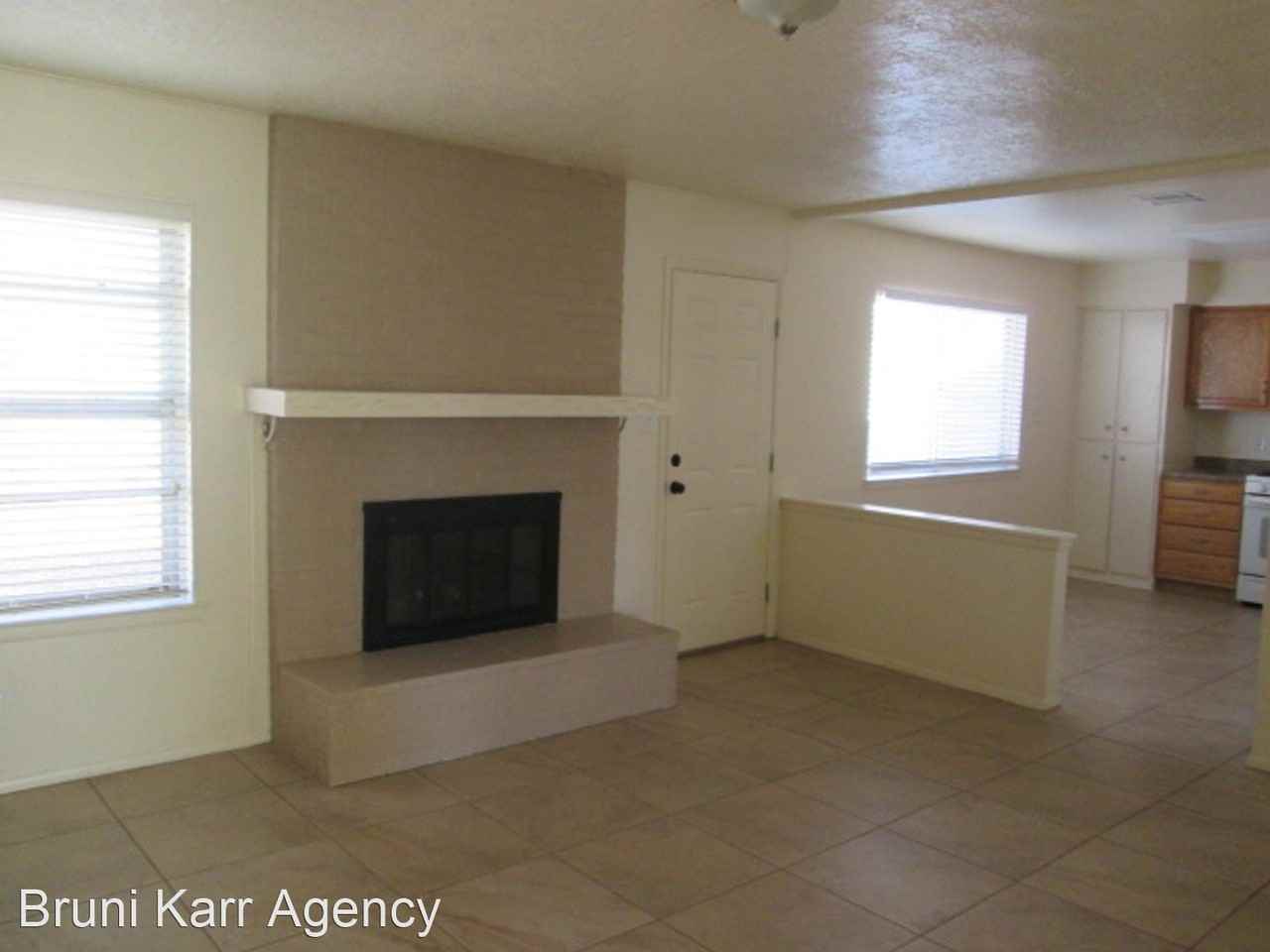 13407 Auburn Ave Ne - Photo 3 of 14