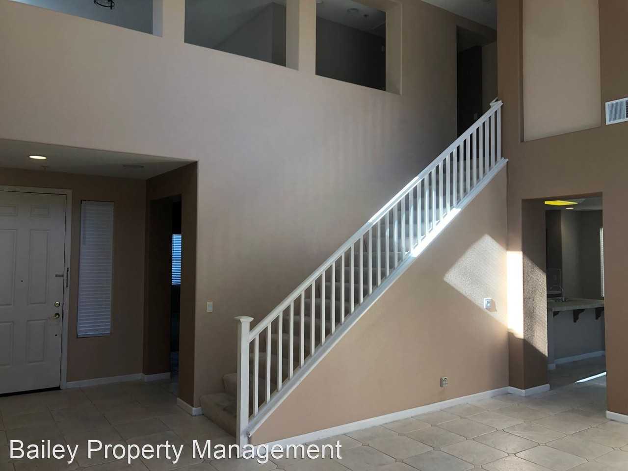 27 La Salle St - Photo 3 of 43