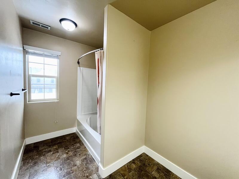 1576 N Venetian Way - Photo 7 of 34