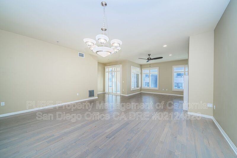 301 Mission Ave #405 - Photo 3 of 36