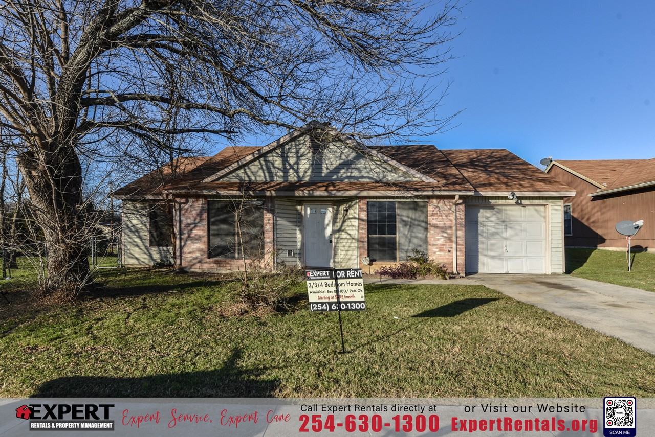 1801 Bobby Lee Dr - Photo 2 of 8