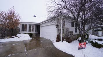 featured image of 1043 Brook Haven Dr