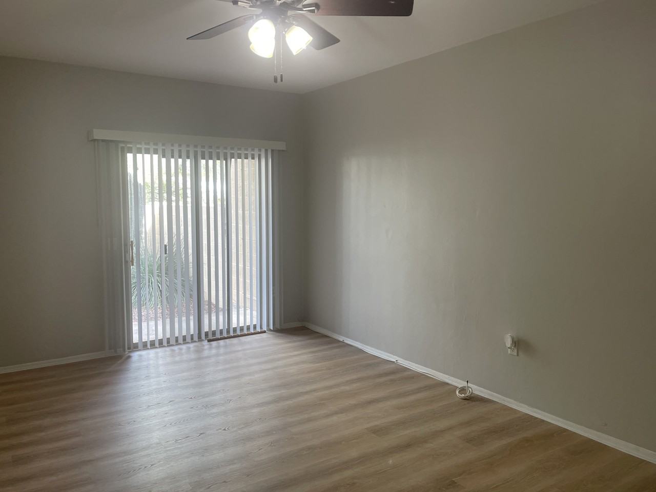 2012 W Dozemary Ct - Photo 3 of 22