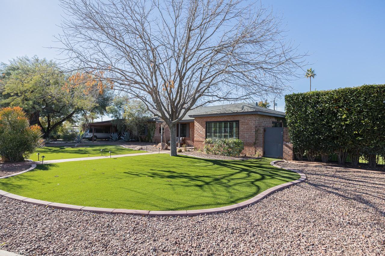 1519 W Flower Cir N - Photo 3 of 37