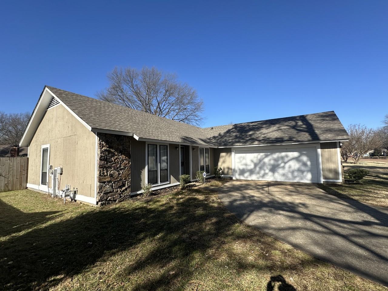 2945 Santa Valley St - Photo 2 of 13