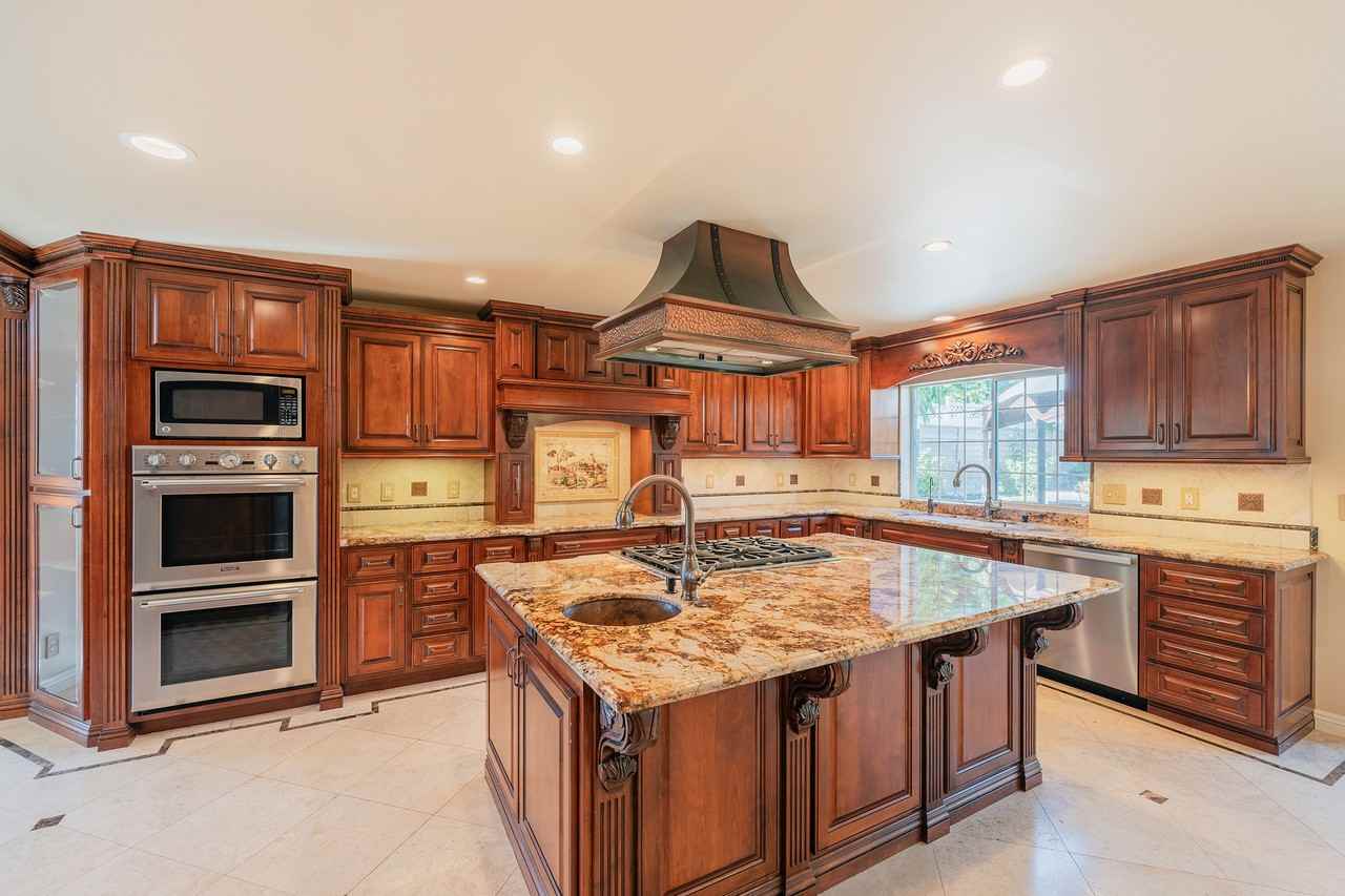 6591 Trotter Dr - Photo 2 of 20