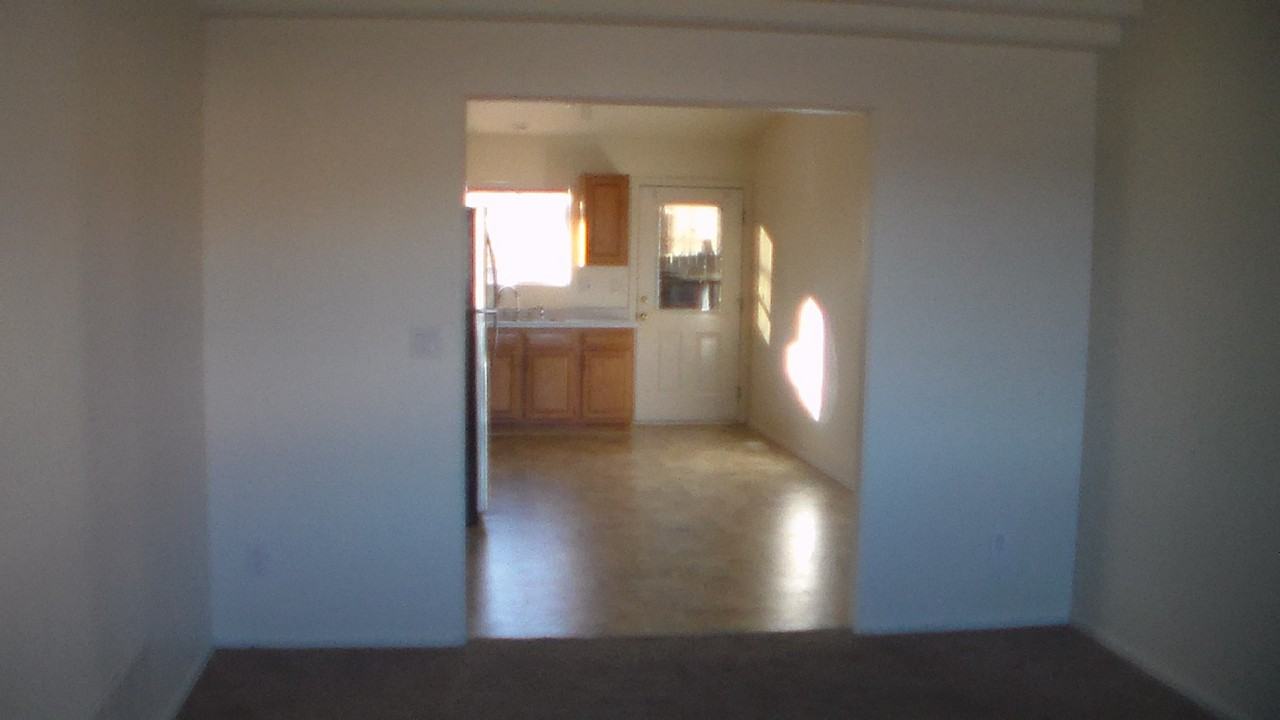 93 Georgia Ln - Photo 4 of 15