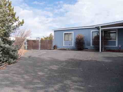 5070 Saguaro Dr - Photo 2 of 3