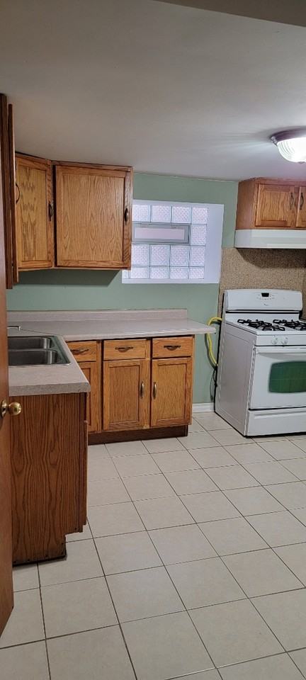 5731 South Campbell Avenue ##.G - Photo 2 of 8