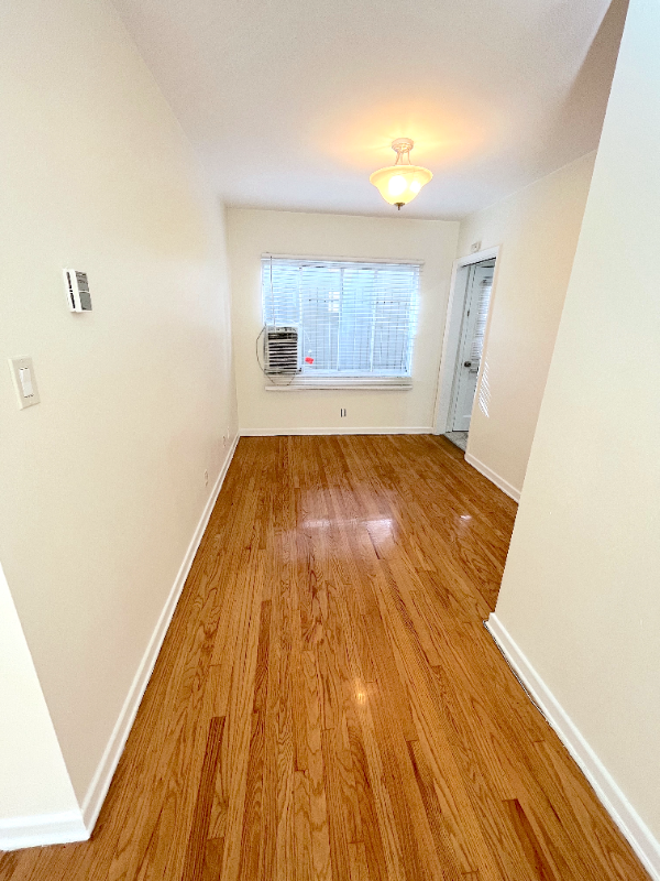 1417 N Harper Ave #3 - Photo 4 of 17