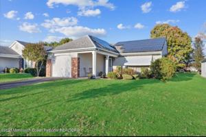 featured image of 53 Greenwich Avenue