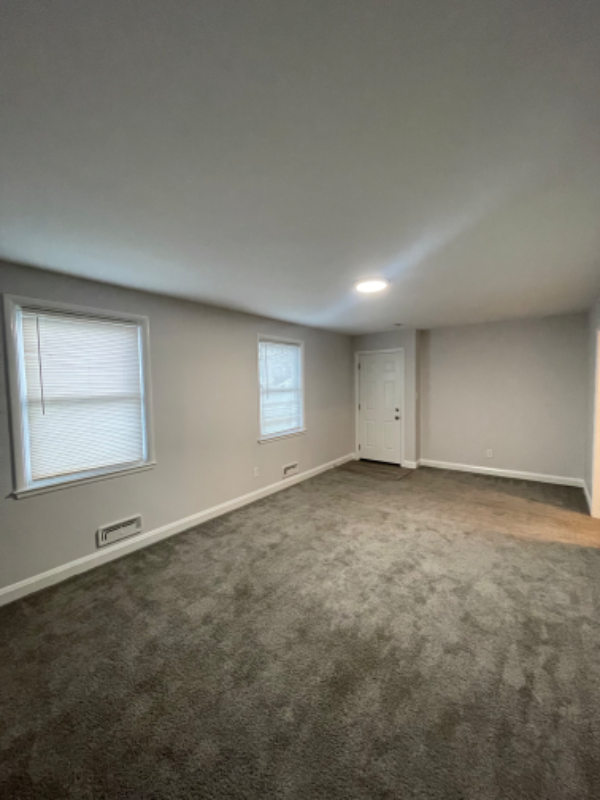 622 Harwood Ave #A - Photo 3 of 13
